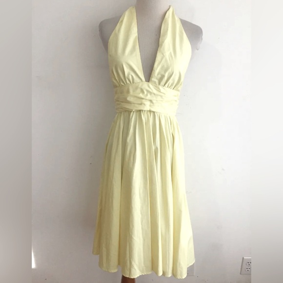 French Connection Dresses & Skirts - French connection lemoncello halter dress